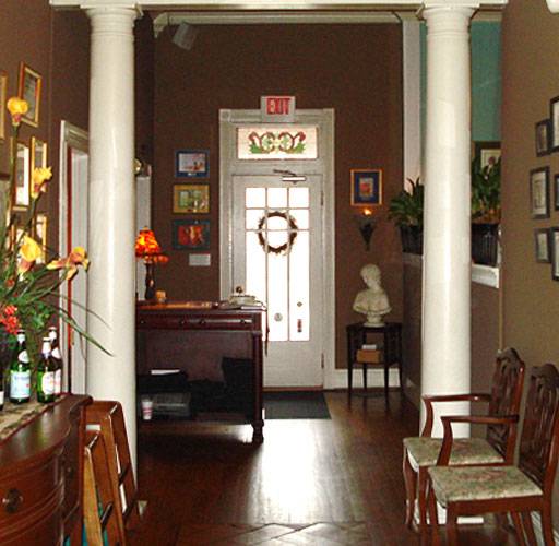 Mauricios Italian Restaurant | restaurant | 232 N Peachtree Ave, Cookeville, TN 38501, USA | 9315282456 OR +1 931-528-2456