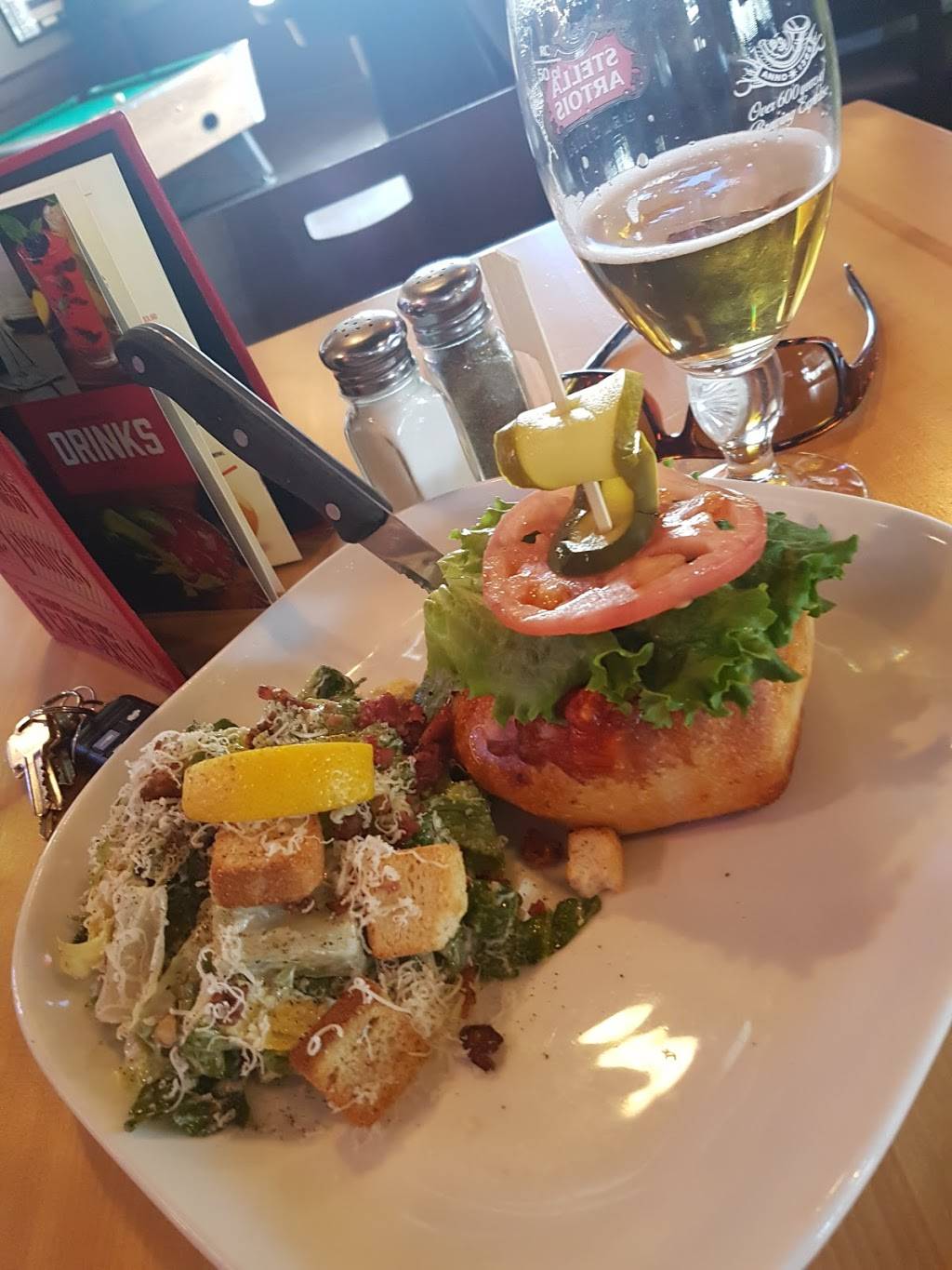 Boston Pizza | restaurant | 3300 Monarch Dr, Orillia, ON L3V 8A2, Canada | 7053290994 OR +1 705-329-0994