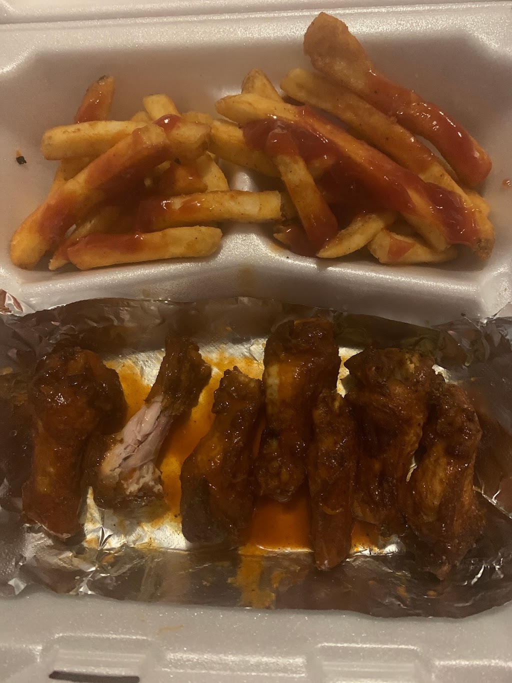 Flatz Wingz | restaurant | 4448 Troy Hwy, Montgomery, AL 36116, USA | 3345931872 OR +1 334-593-1872