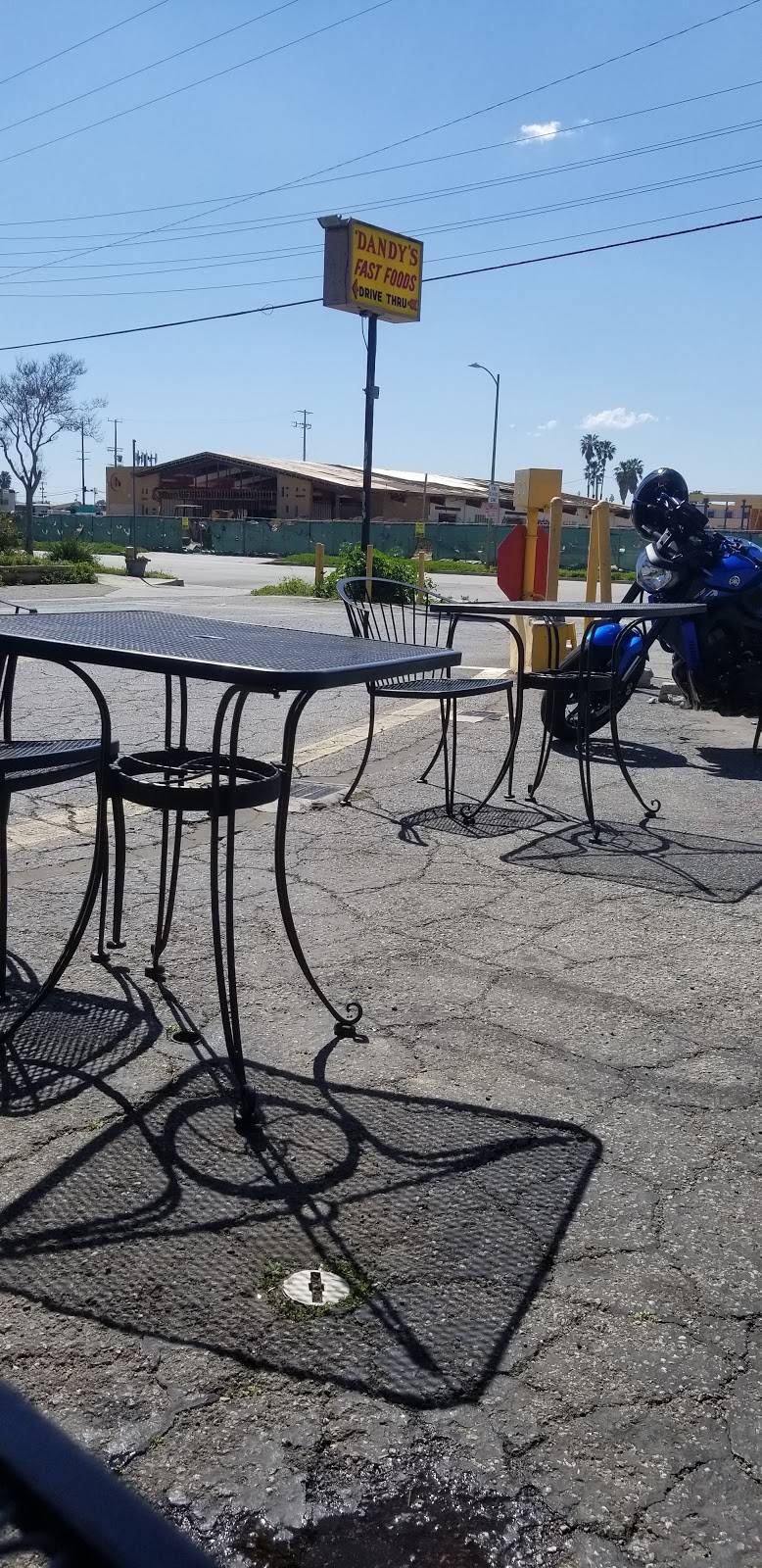 Dandys Fast Foods | restaurant | 9846 Mason Ave, Chatsworth, CA 91311, USA | 8189939428 OR +1 818-993-9428