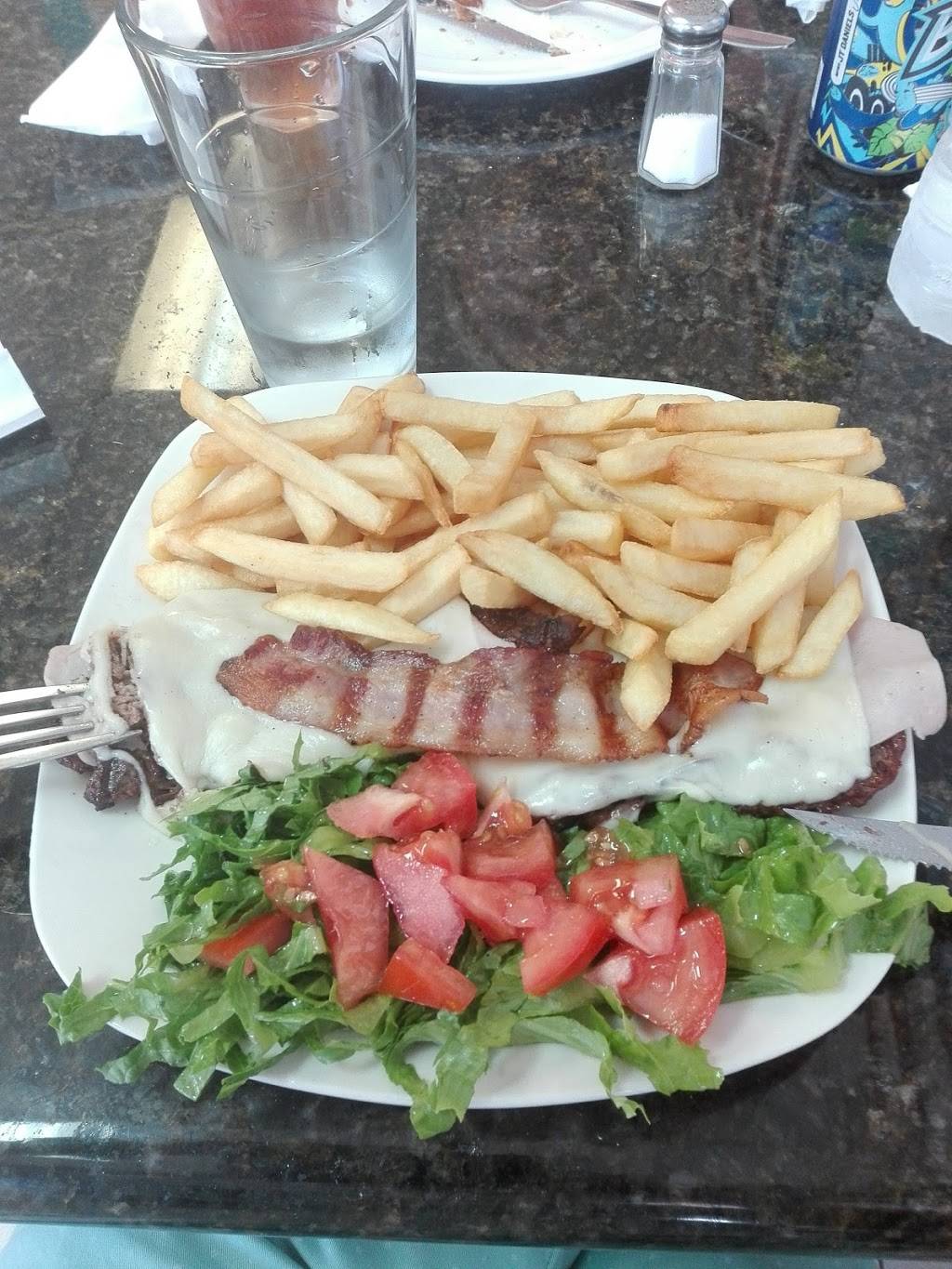 Caminito Way | restaurant | 1960 NE 123rd St, North Miami, FL 33181, USA | 3058938322 OR +1 305-893-8322