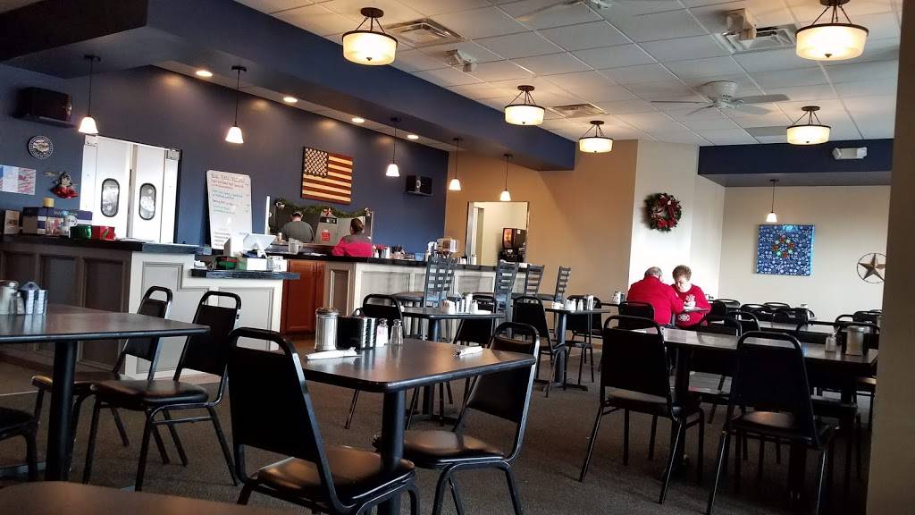 Blue Plate Diner | restaurant | 32610 W Seven Mile Rd, Livonia, MI 48152, USA | 2484713700 OR +1 248-471-3700