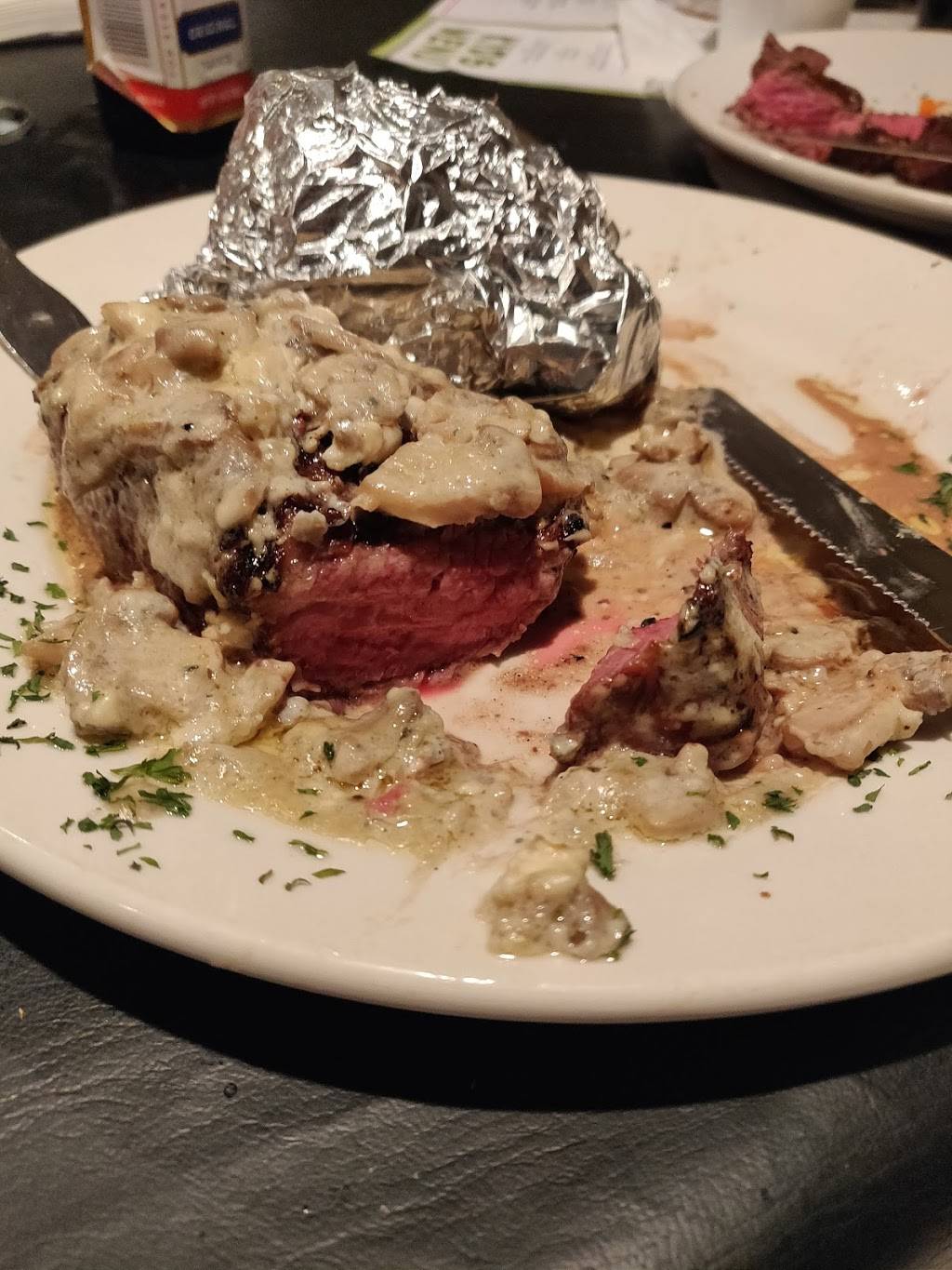 Oscars Restaurant | restaurant | 1103 E Oldtown Rd, Cumberland, MD 21502, USA | 3017247827 OR +1 301-724-7827