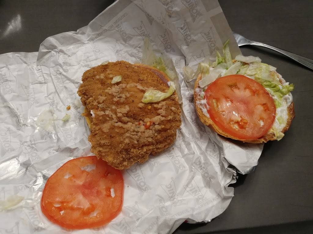 Sonic Drive-In | restaurant | 10319 Tower Rd, Commerce City, CO 80022, USA | 3032896950 OR +1 303-289-6950