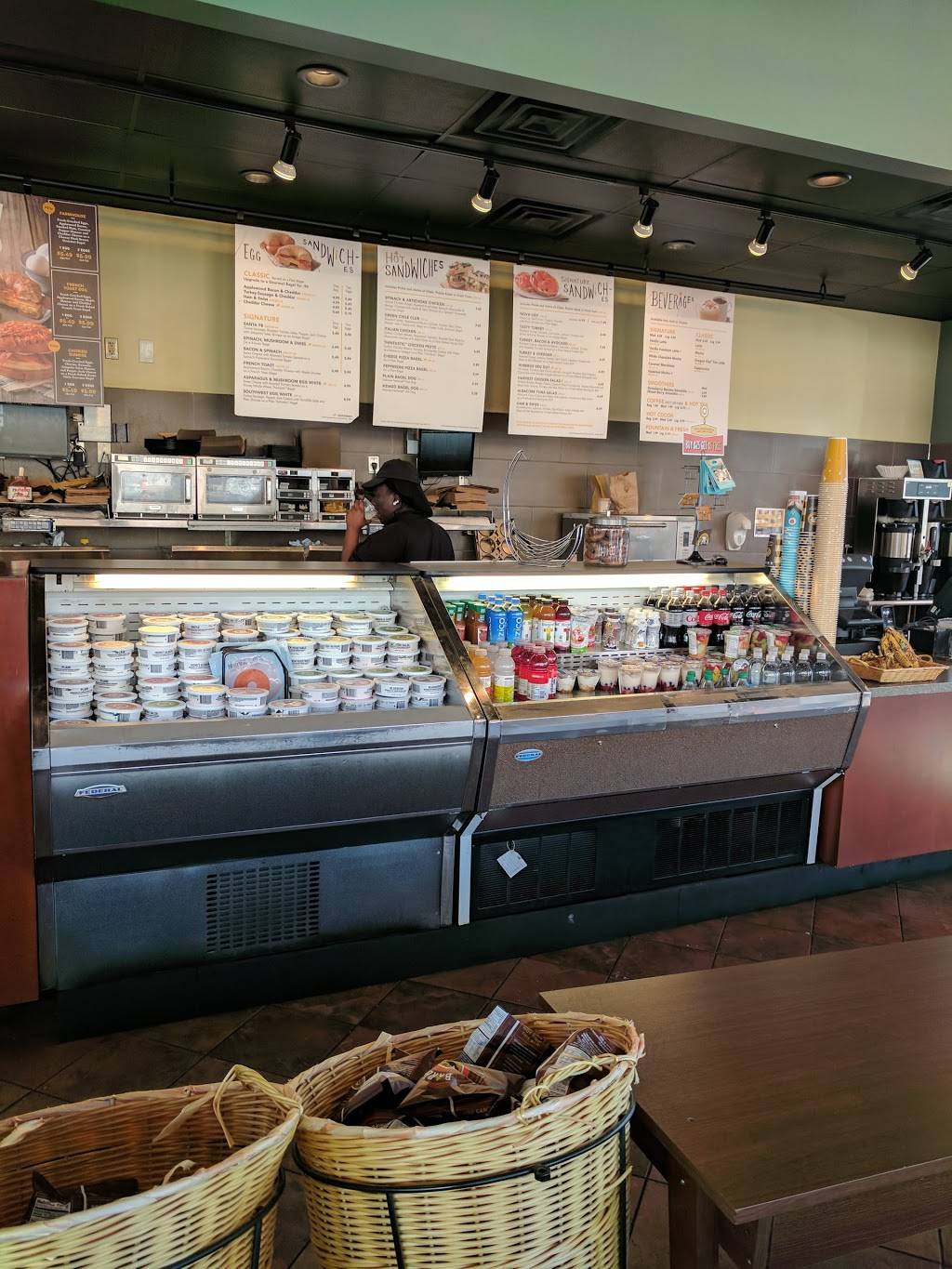 Einstein Bros. Bagels | bakery | 16840 Collins Ave, Sunny Isles Beach, FL 33160, USA | 3059578938 OR +1 305-957-8938