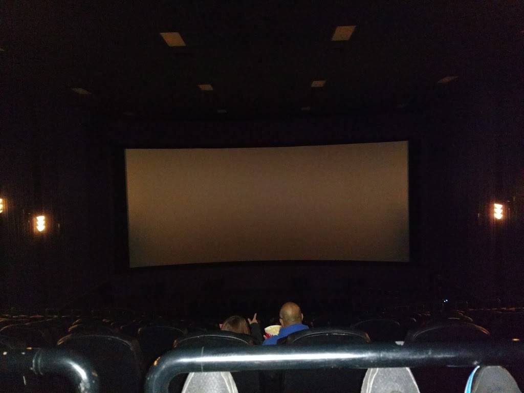 Cinemark 20 and XD | meal takeaway | 5500 Antioch Dr, Merriam, KS 66202, USA | 9137897038 OR +1 913-789-7038