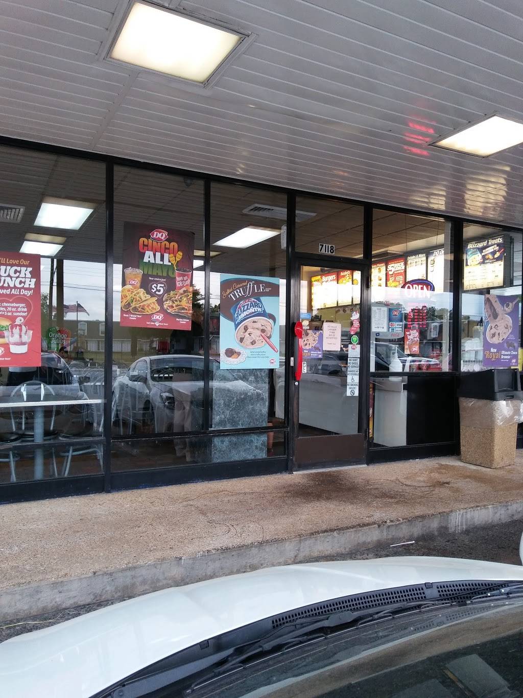 Dairy Queen Store | restaurant | 7118 Marbach Rd, San Antonio, TX 78227, USA | 2106737269 OR +1 210-673-7269