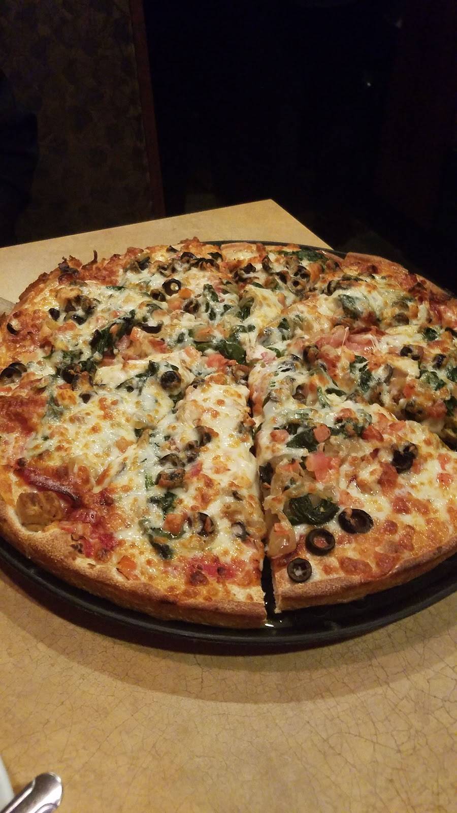 Dean Park Pizza | restaurant | 749 Main St, Shrewsbury, MA 01545, USA | 5088422584 OR +1 508-842-2584