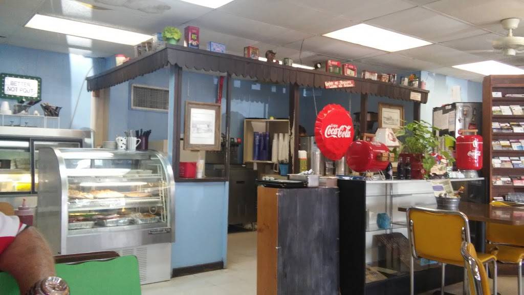 Daisys Diner | restaurant | 3687 TX-19, Huntsville, TX 77320, USA | 9365943081 OR +1 936-594-3081