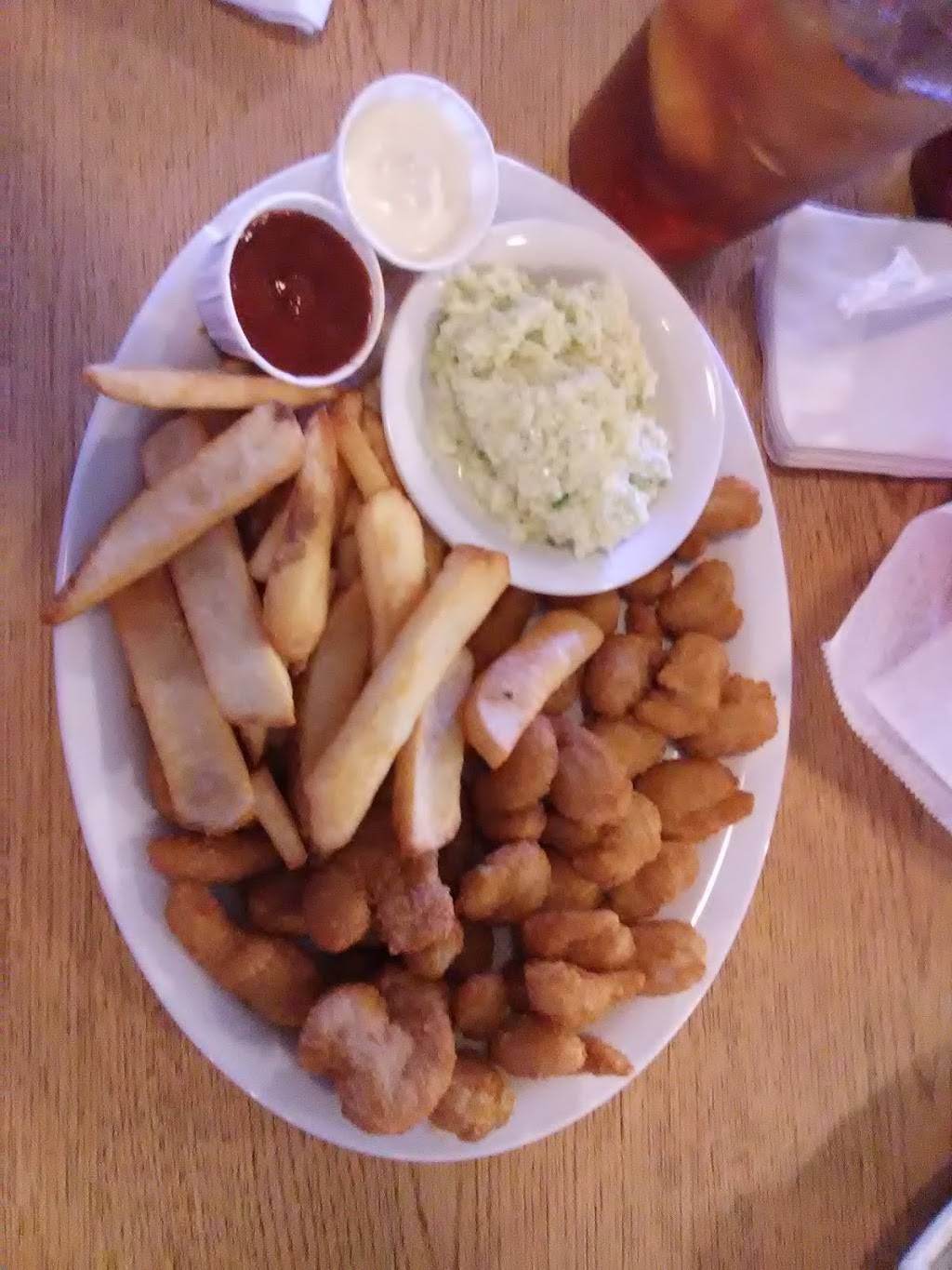 Catfish Galley | restaurant | 2002 N Highland Ave, Jackson, TN 38305, USA | 7316687555 OR +1 731-668-7555