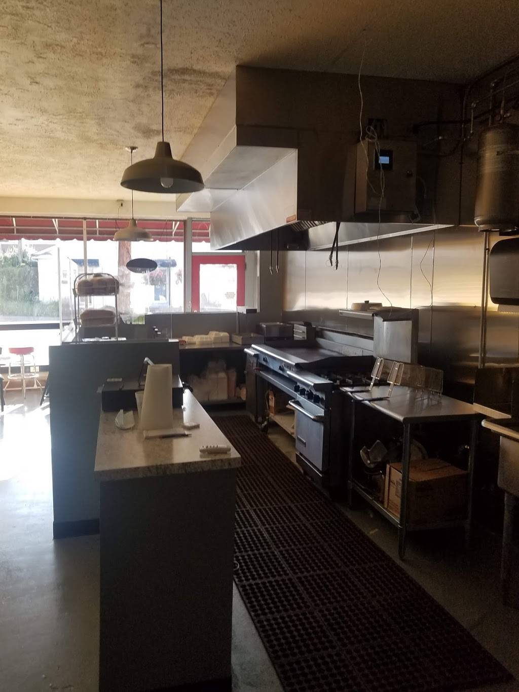 Woodys Cheesesteaks | restaurant | 431 N Church St, Hendersonville, NC 28792, USA | 8285952991 OR +1 828-595-2991