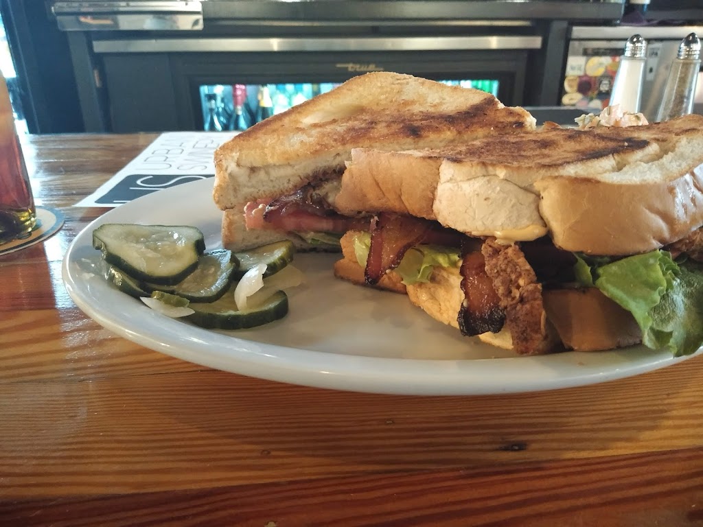 Urban Swinery | restaurant | 19 Palafox Pl, Pensacola, FL 32502, USA | 8503325536 OR +1 850-332-5536