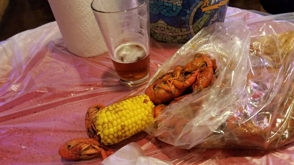 Bucket O Crawfish | restaurant | 1980 W 3500 S, West Valley City, UT 84119, USA | 8014190900 OR +1 801-419-0900