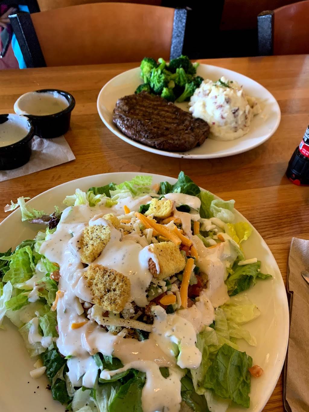 Applebees Grill + Bar | restaurant | 126 Stribling Ln, Brandon, MS 39042, USA | 6016643015 OR +1 601-664-3015