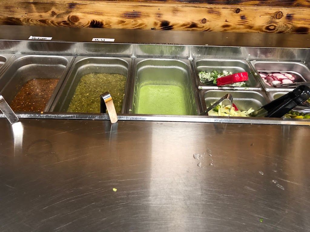 Los 3 Trompos Taqueria & Beer | restaurant | 2437 W Florida Ave, Hemet, CA 92545, USA | 9517656296 OR +1 951-765-6296