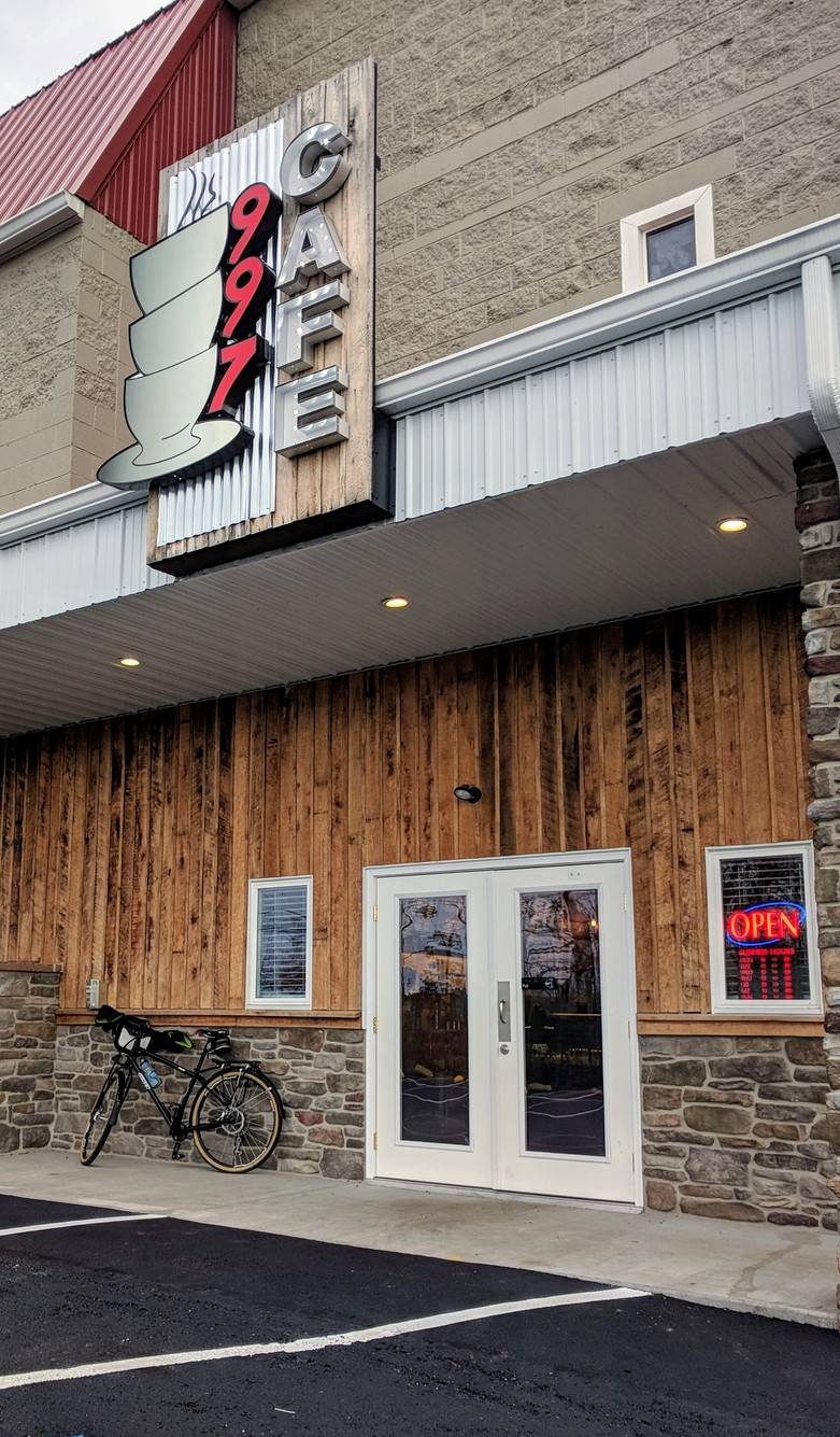 997 Cafe | cafe | 7888 Anthony Hwy, Waynesboro, PA 17268, USA | 7176557621 OR +1 717-655-7621