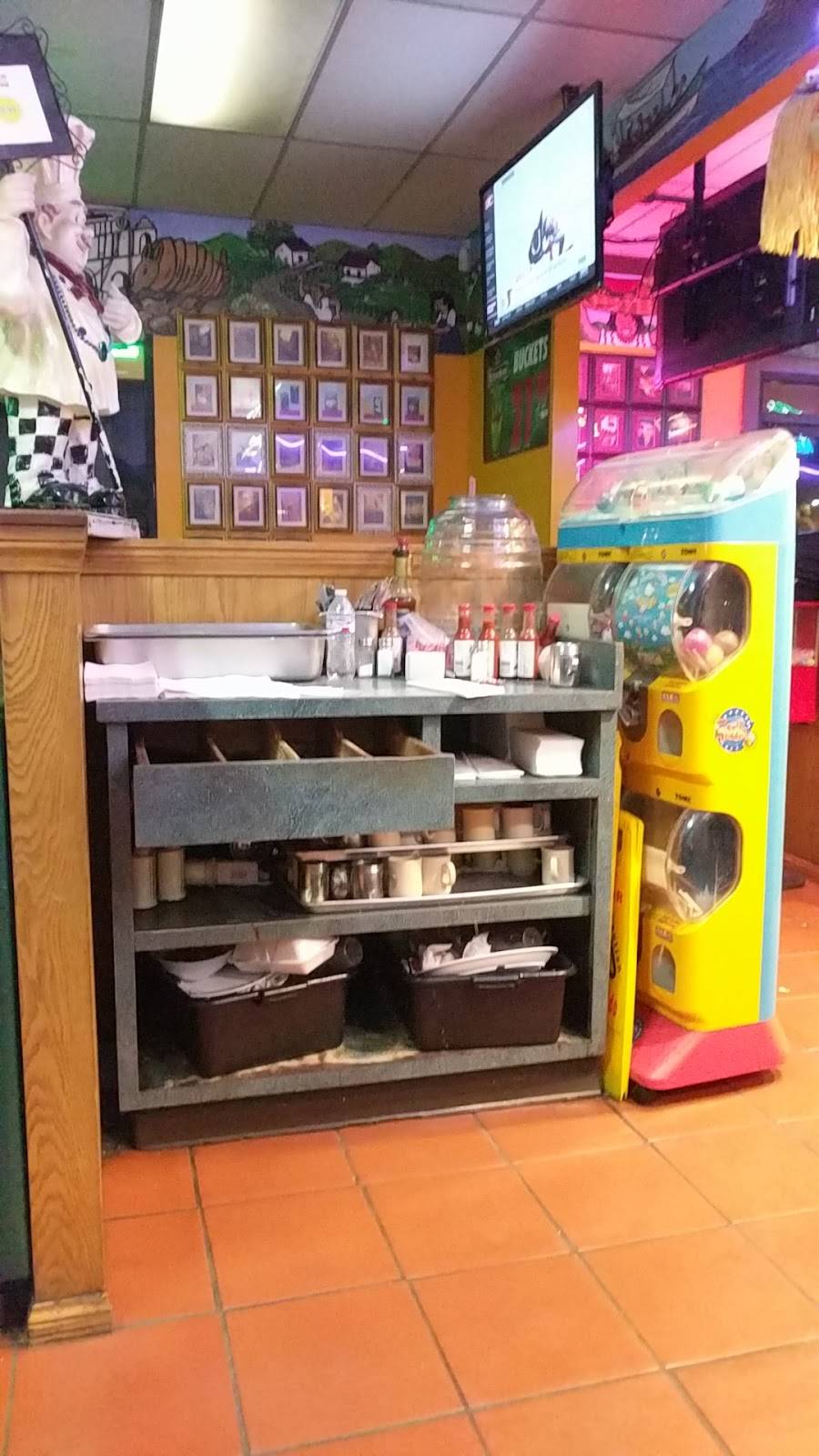 Pupuseria Don Carlos Village | restaurant | 2046 Pico Blvd, Los Angeles, CA 90006, USA | 2133821326 OR +1 213-382-1326