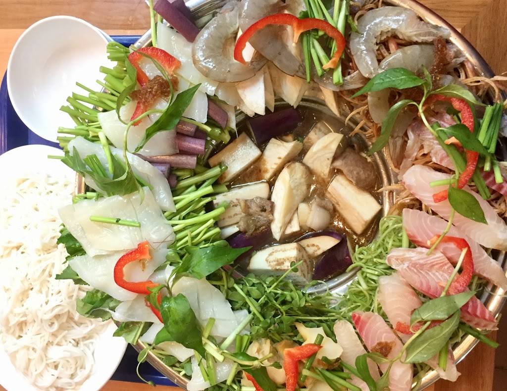 Kim Nguyen Restaurant & Hall | restaurant | 9555 Wilcrest Dr #250, Houston, TX 77099, USA | 8327870968 OR +1 832-787-0968