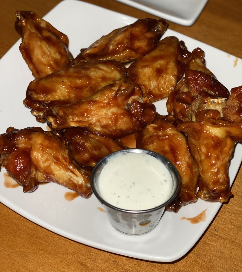 Fat Kids Bar and Grill | restaurant | 629 S 8th St, West Dundee, IL 60118, USA | 2248028872 OR +1 224-802-8872