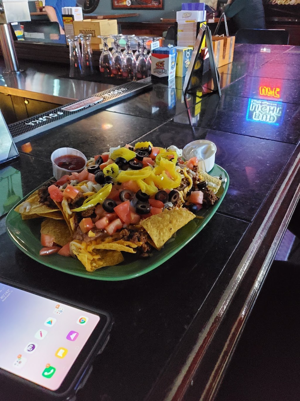 Frogtown Johnnies | restaurant | 6725 Central Ave, Toledo, OH 43617, USA | 4198632297 OR +1 419-863-2297