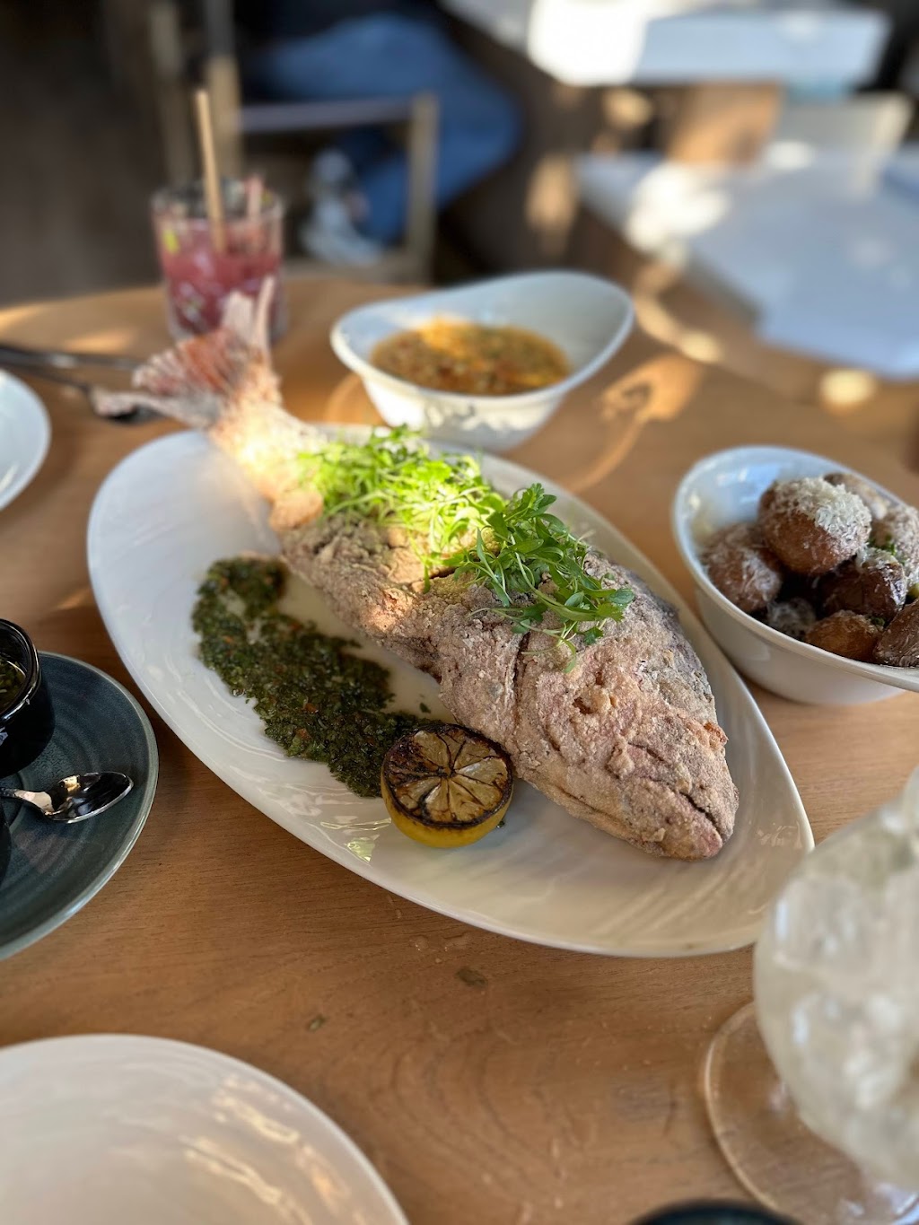 Tides | restaurant | 312 Railroad Ave Suite A, Danville, CA 94526, USA | 9255533120 OR +1 925-553-3120