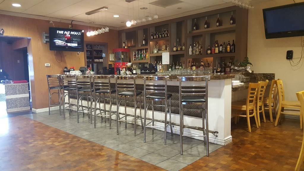 Lyons Indian Cuisine & Bar | restaurant | 3121 W Benjamin Holt Dr, Stockton, CA 95219, USA | 2096664372 OR +1 209-666-4372