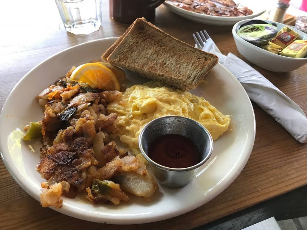 Il Sole | restaurant | 233 Dyckman St, New York, NY 10034, USA | 2125440406 OR +1 212-544-0406