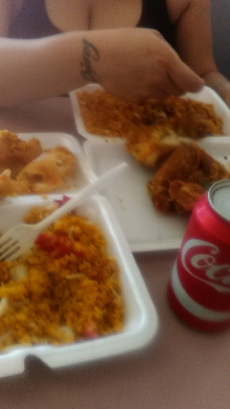 Yang Restaurant | restaurant | 924 Broad St, Providence, RI 02907, USA | 4017800777 OR +1 401-780-0777