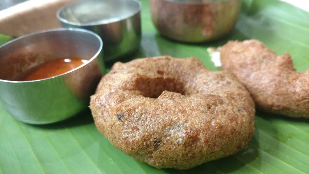 Chennai Tiffins Vegetarian Cuisine | restaurant | 21510 Victory Blvd, Woodland Hills, CA 91367, USA | 8188832345 OR +1 818-883-2345