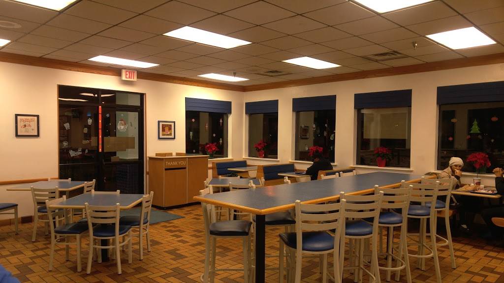 Bakers Drive-Thru | restaurant | 3522 Adams St, Riverside, CA 92504, USA | 9098845233 OR +1 909-884-5233