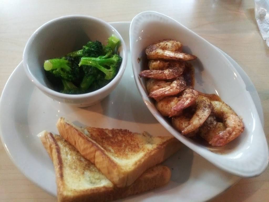 Fusion Flare Kitchen & Cocktails | restaurant | 16801 Plymouth Rd, Detroit, MI 48227, USA | 3136533700 OR +1 313-653-3700