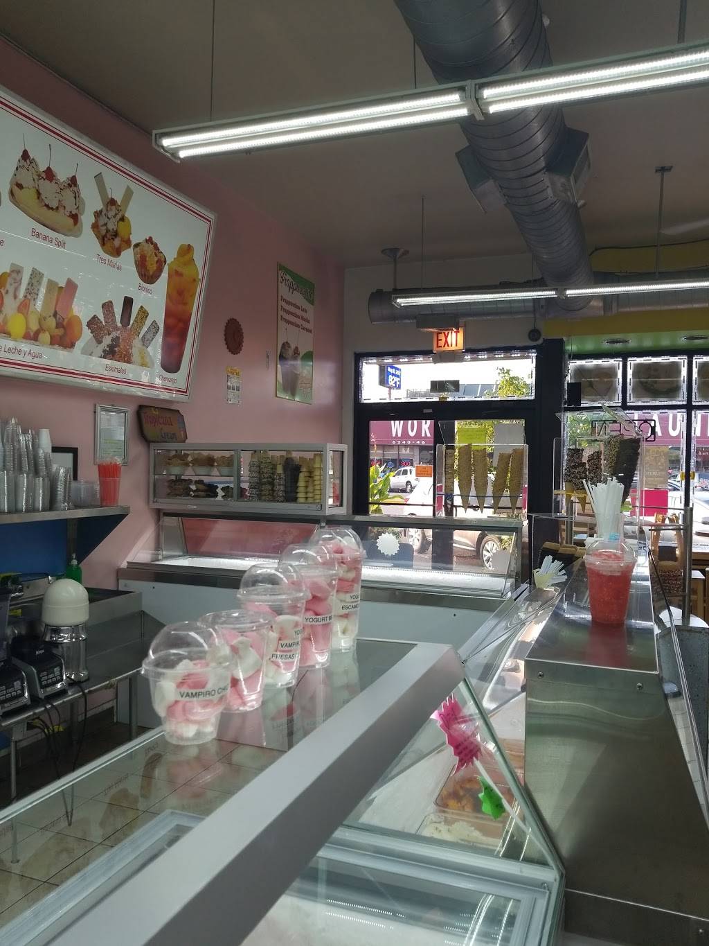 Paleteria La Nueva Tropicana | meal takeaway | 6239 Cermak Rd, Berwyn, IL 60402, USA | 7087492625 OR +1 708-749-2625