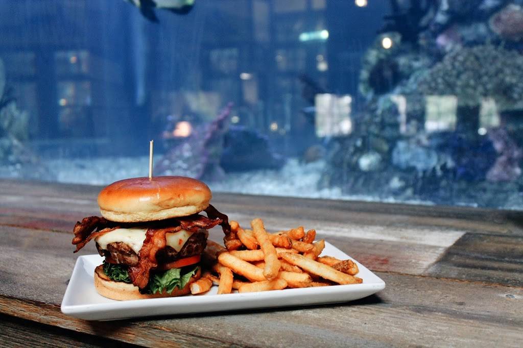 Islamorada Fish Company | restaurant | 7970 Northfield Blvd, Denver, CO 80238, USA | 7203853500 OR +1 720-385-3500