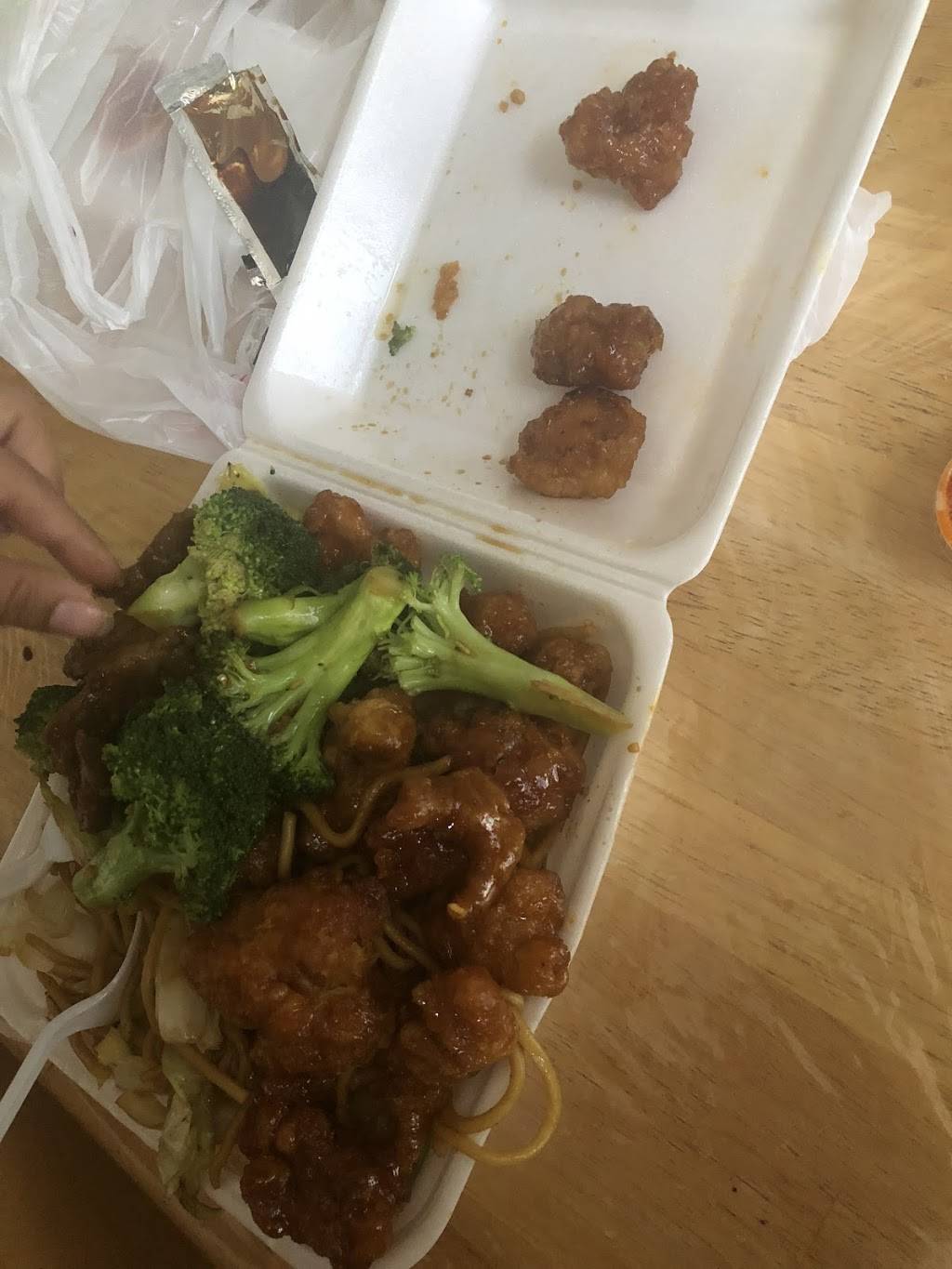 Golden Panda Kitchen | restaurant | 6343 Atlantic Ave A, Bell, CA 90201, USA | 3235609866 OR +1 323-560-9866