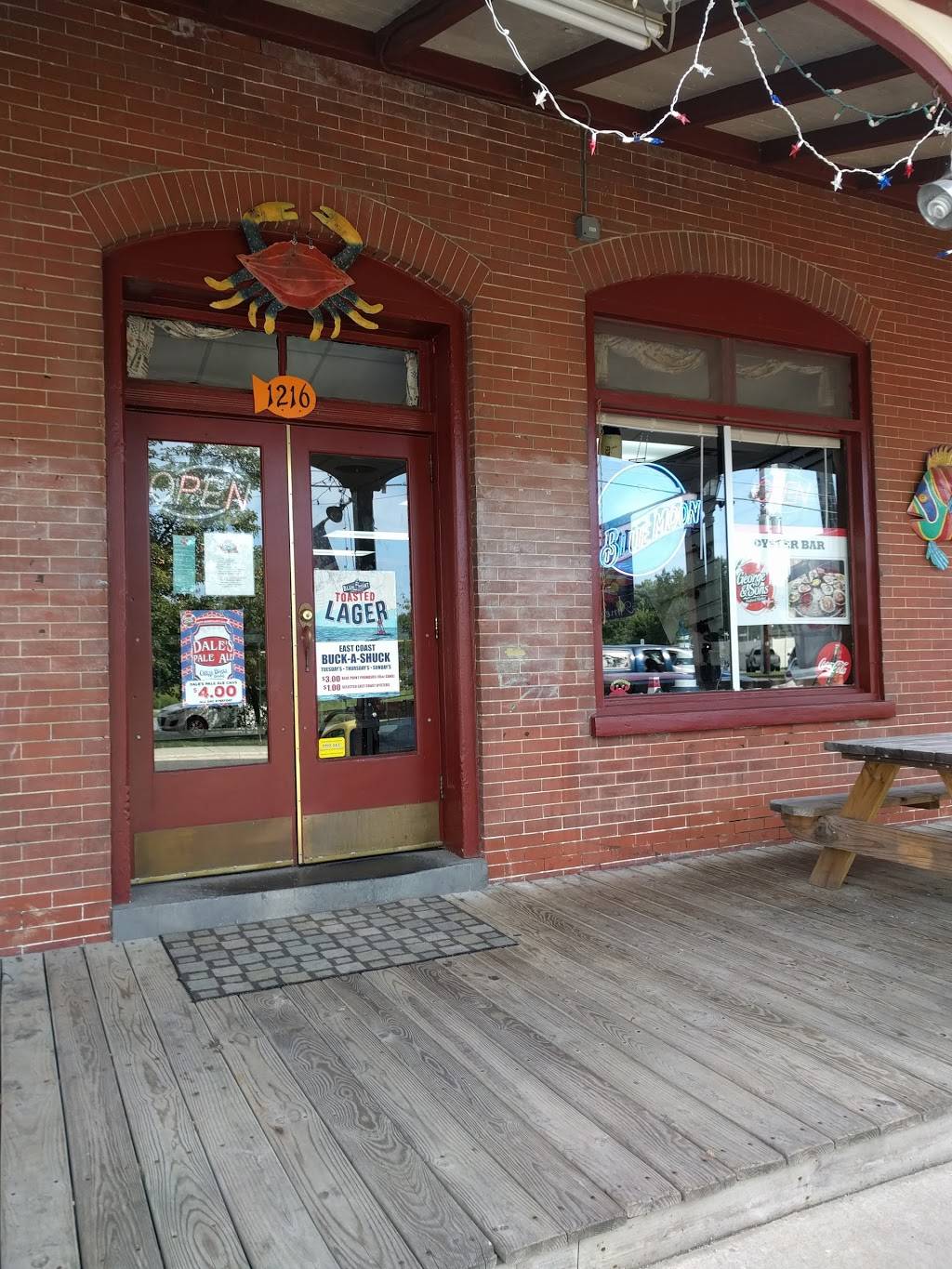 George & Sons Seafood Market and Oyster House | restaurant | 1216 Old Lancaster Pike, Hockessin, DE 19707, USA | 3022397204 OR +1 302-239-7204