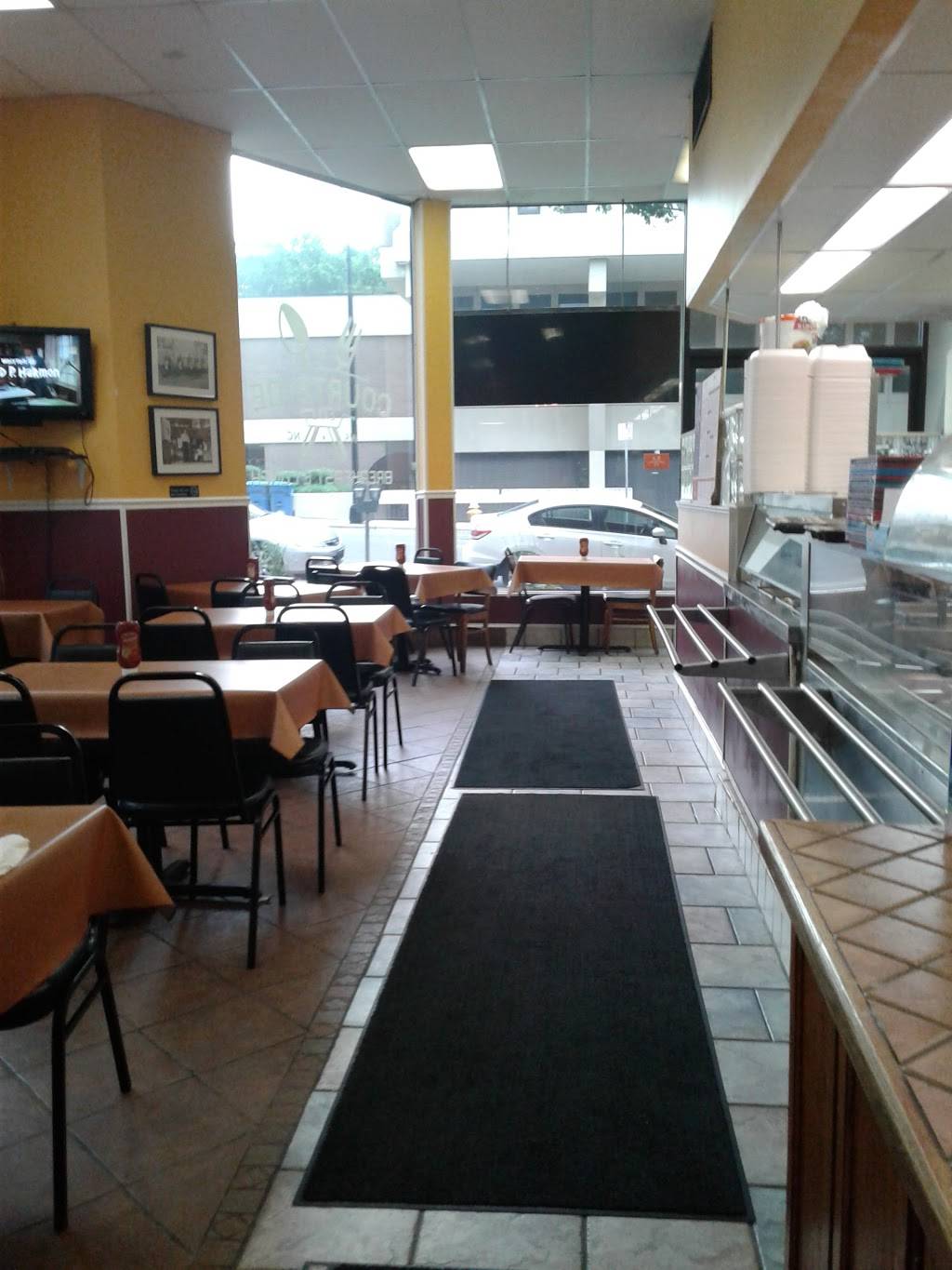 Courtside Cafe | restaurant | 102 W 3rd St # 180, Winston-Salem, NC 27101, USA | 3367618910 OR +1 336-761-8910