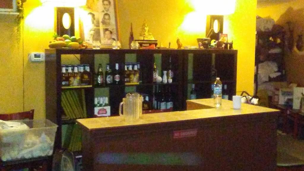 Siamville Thai Cuisine | restaurant | 3635 1st Ave SE, Cedar Rapids, IA 52403, USA | 3193641955 OR +1 319-364-1955