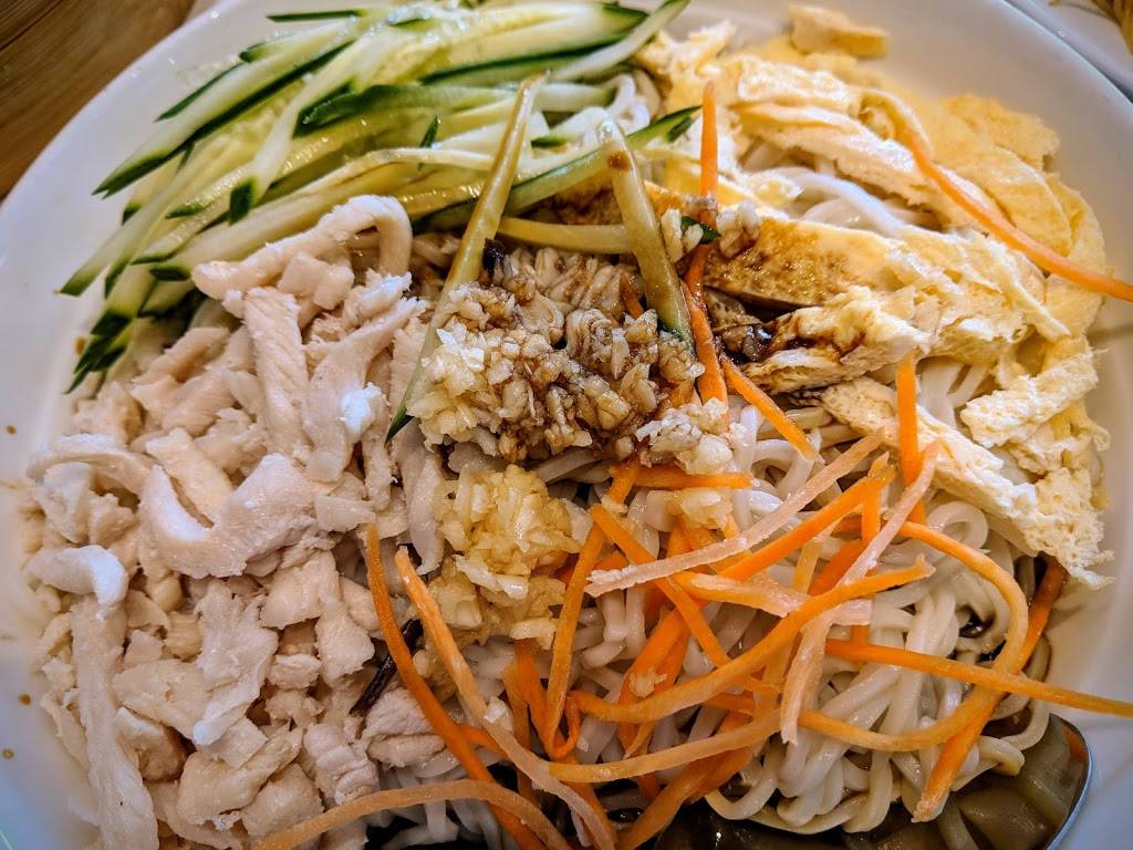 Asian Legend | restaurant | 9781 Jane St #4, Maple, ON L6A 3N9, Canada | 9058322288 OR +1 905-832-2288