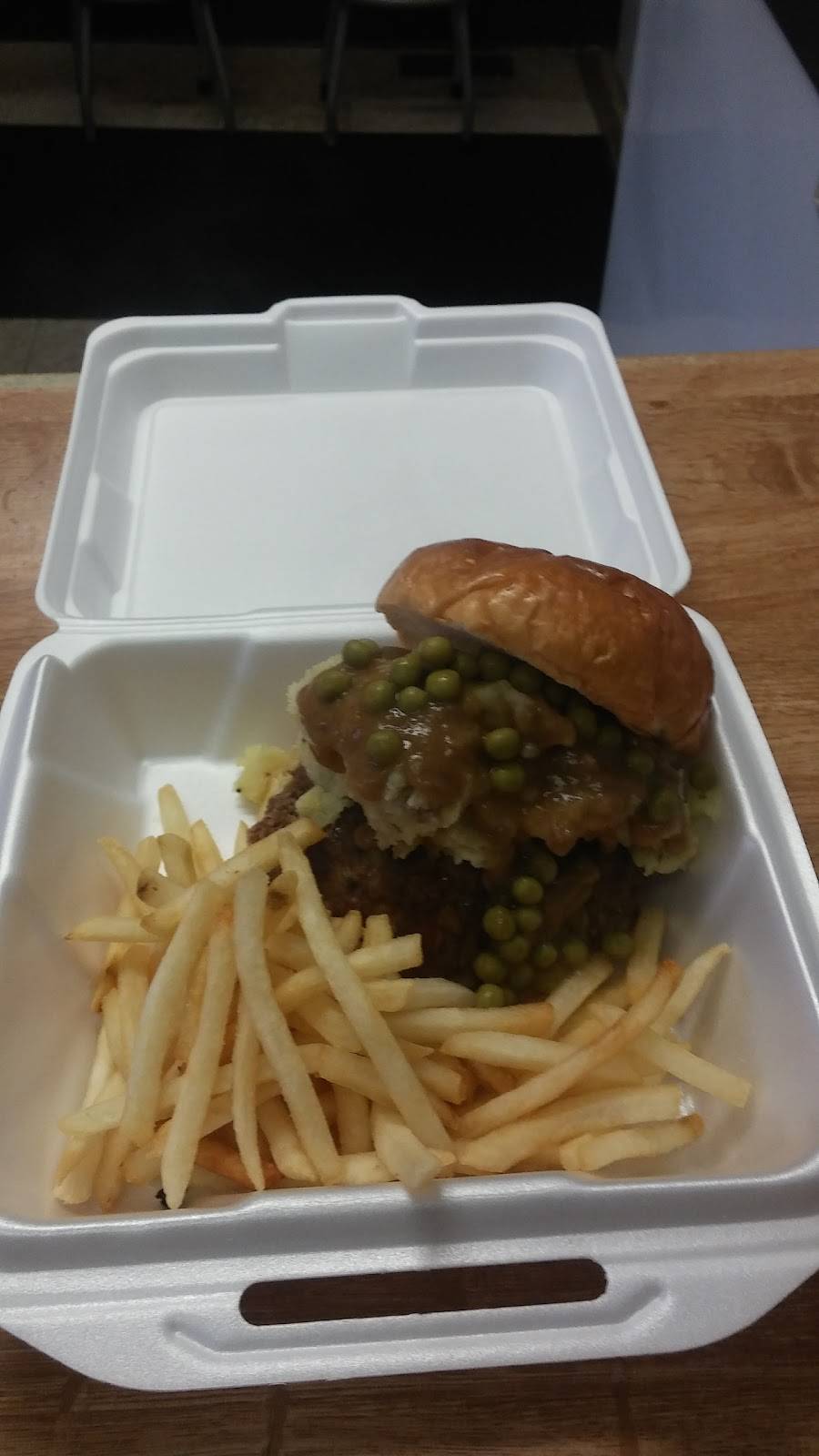 Martins Corner | restaurant | 2058 W 22nd Pl, Chicago, IL 60608, USA | 7738475515 OR +1 773-847-5515