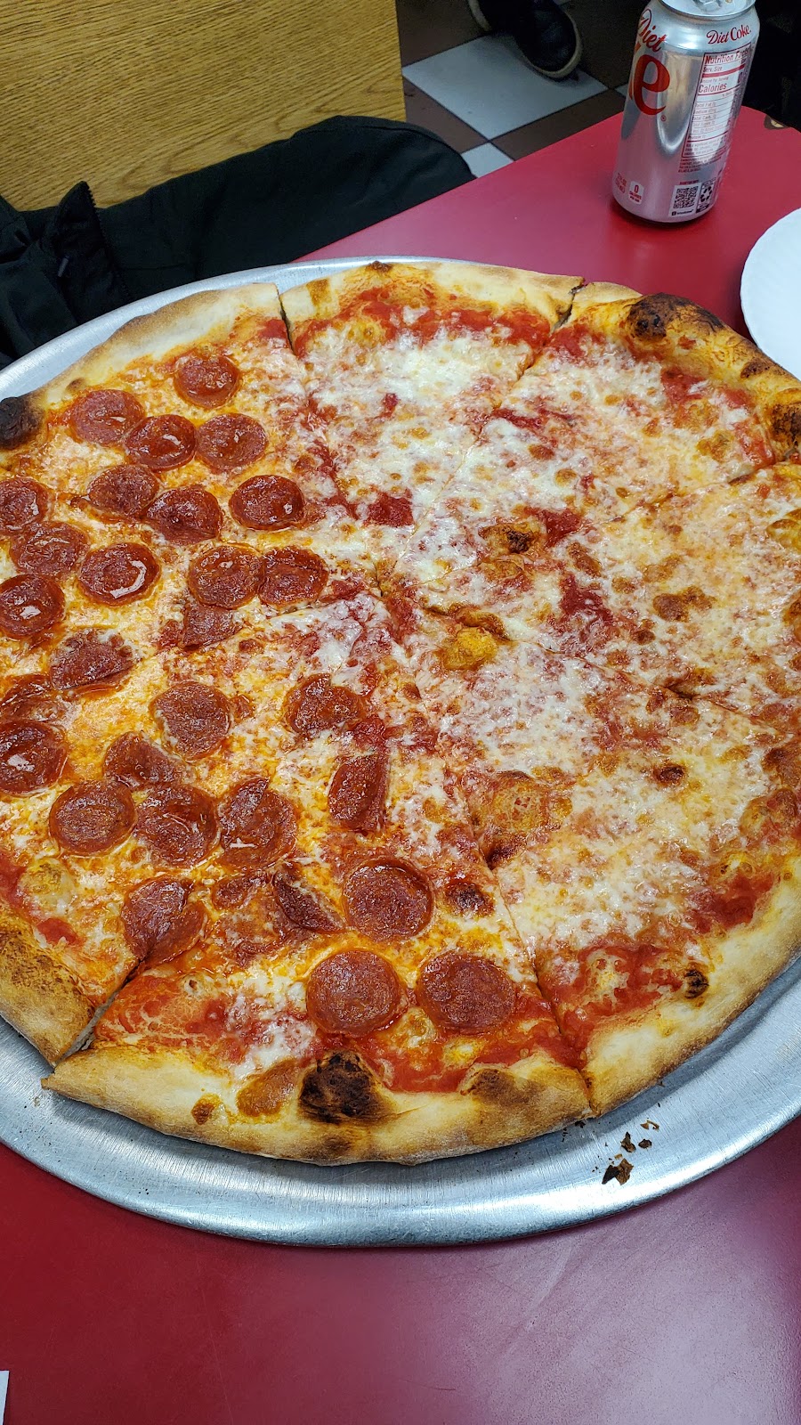 Joes Pizza of Park Slope | meal delivery | 483 5th Ave, Brooklyn, NY 11215, USA | 7183692634 OR +1 718-369-2634
