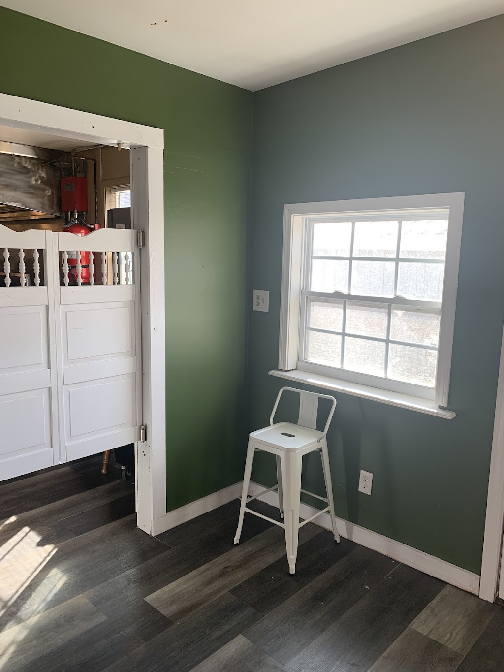 Serendipity Shop | restaurant | 203 E Pine Ave, Wiggins, MS 39577, USA | 6017231928 OR +1 601-723-1928