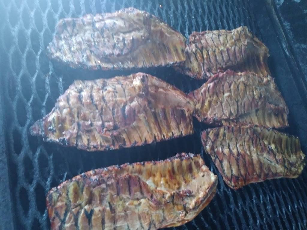 Big Ds BarbQue | restaurant | 101 Common St, Shreveport, LA 71101, USA | 3189460316 OR +1 318-946-0316