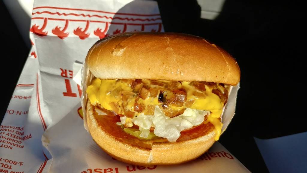 In-N-Out Burger | restaurant | 3640 Cahuenga Blvd, Los Angeles, CA 90068, USA | 8007861000 OR +1 800-786-1000