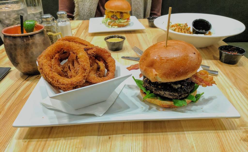 Bootleggers | restaurant | 50 13th St, Lynchburg, VA 24504, USA | 4343334273 OR +1 434-333-4273