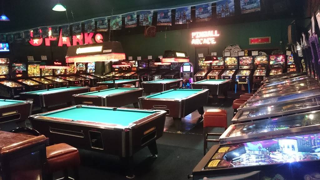 Premier Lanes | restaurant | 33151 23 Mile Rd, New Baltimore, MI 48047, USA | 5867252228 OR +1 586-725-2228