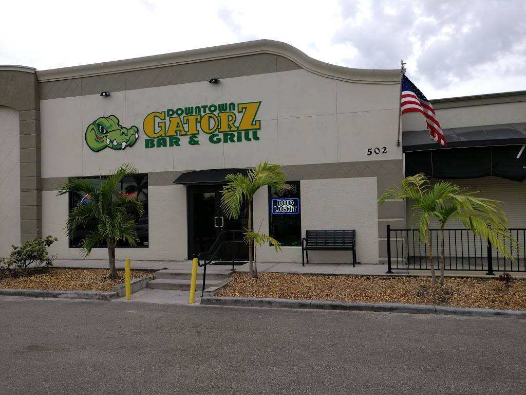 Downtown Gatorz Bar And Grill | restaurant | 502 King St, Punta Gorda, FL 33950, USA | 9413477518 OR +1 941-347-7518