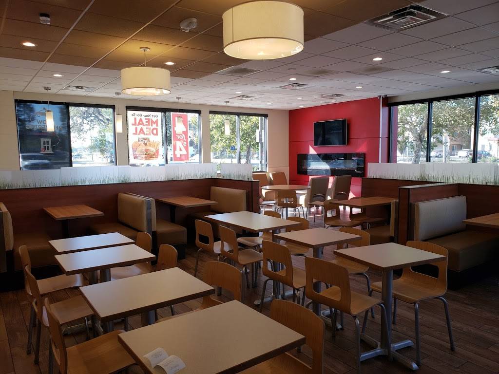 Wendys | restaurant | 4320 Watt Ave, Sacramento, CA 95821, USA | 9164829404 OR +1 916-482-9404
