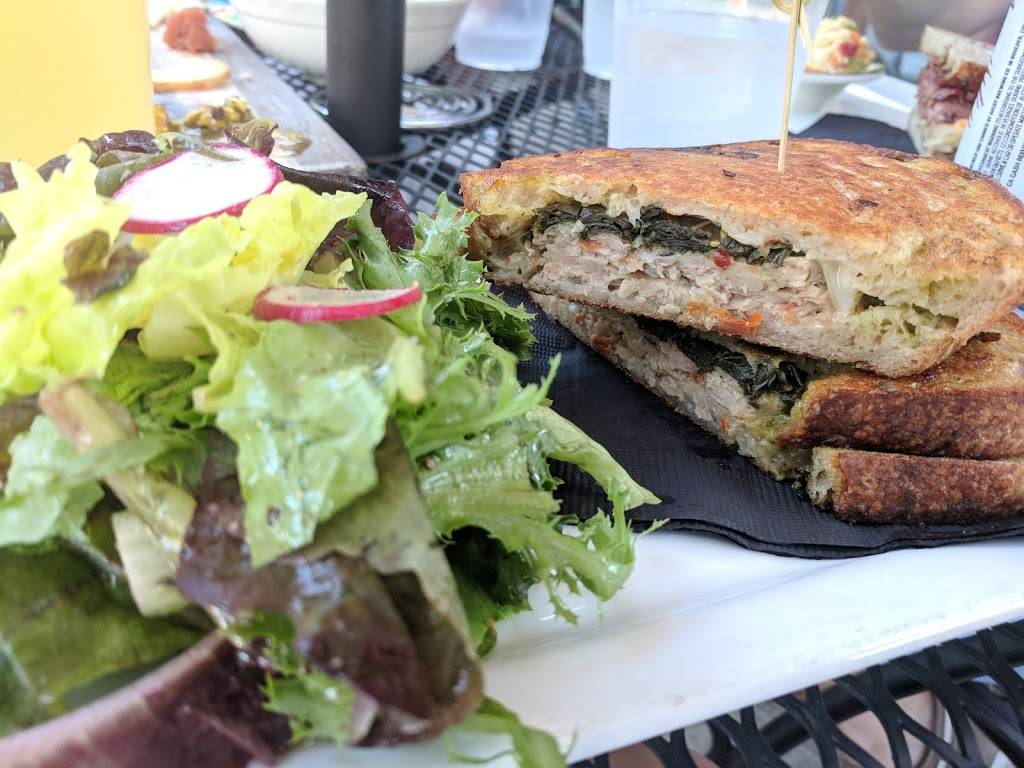 Dutchs | restaurant | 3378 Erie Ave, Cincinnati, OH 45208, USA | 5138711446 OR +1 513-871-1446