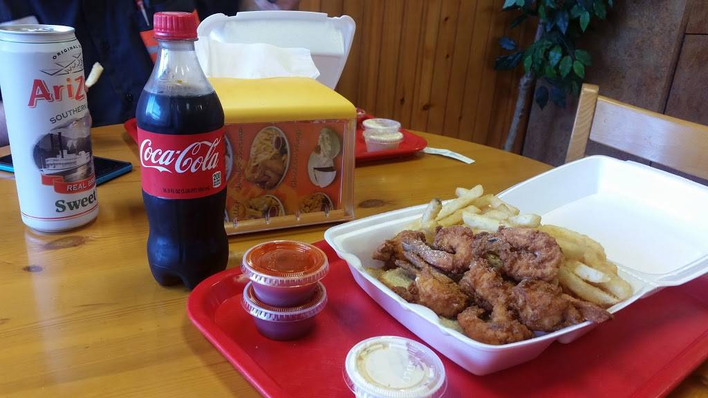 J J Fish & Chicken | restaurant | 3600 Macdonald Ave # A, Richmond, CA 94805, USA | 5102331110 OR +1 510-233-1110