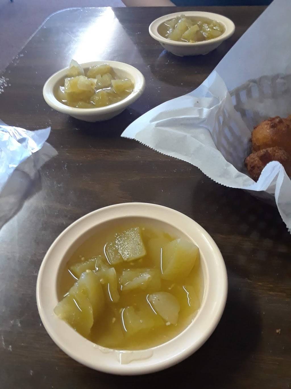 Catfish Wharf | restaurant | 610 East South Bypass, Kennett, MO 63857, USA | 5738881998 OR +1 573-888-1998